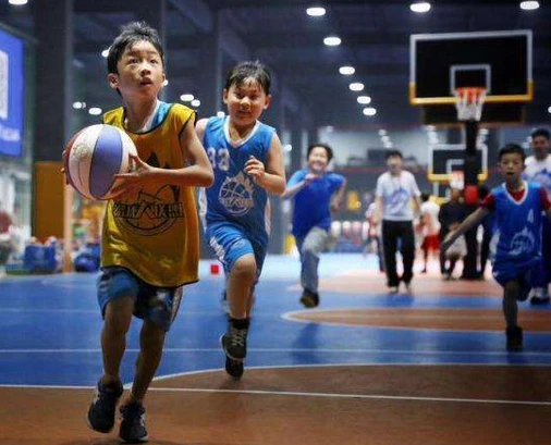 为什么专业篮球品牌在训练中如此重要_2